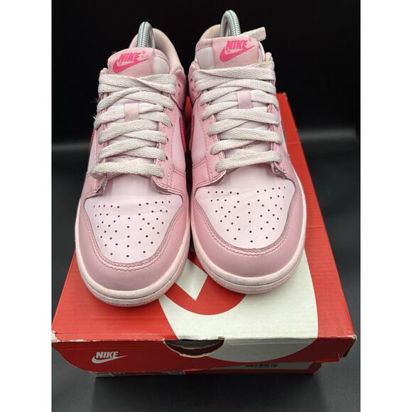 Nike Dunk Low Triple Pink (GS) DH9765-600 SIZE 6Y main image 11